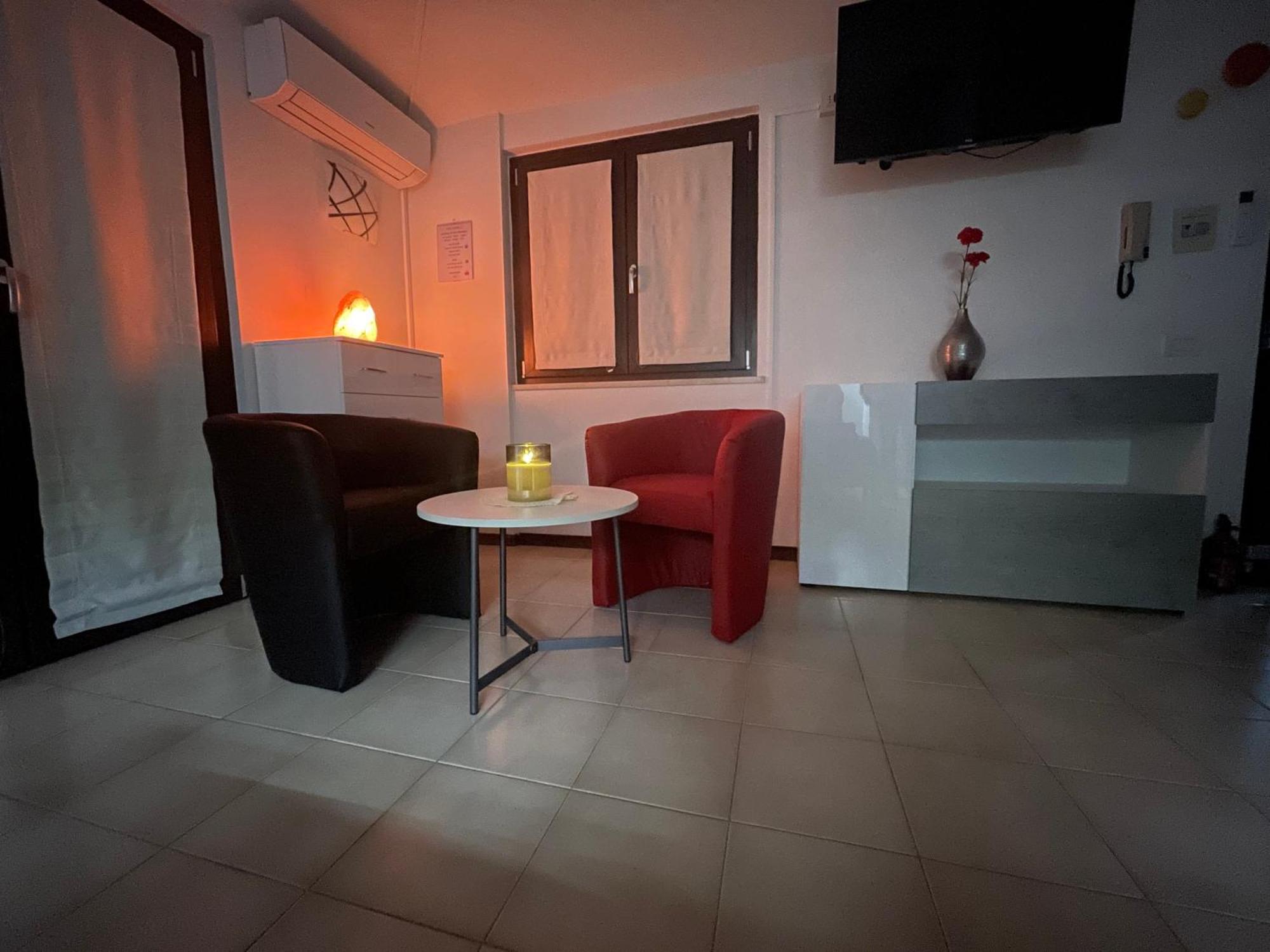 Casa Lugana 15 - Monolocale Con Piscina Fronte Lago Sirmione Exterior foto